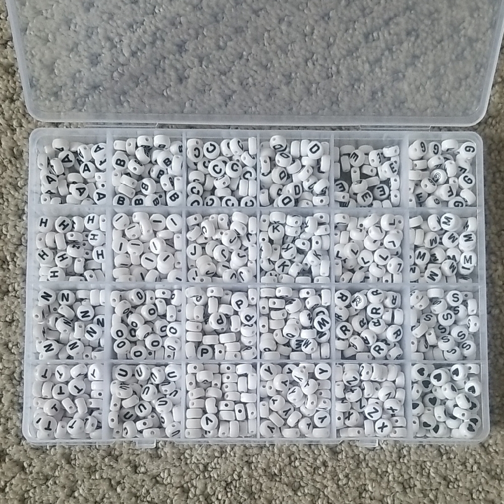 Colorful Bead and String Craft Set - Picture 5 of 7